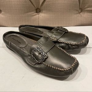 Baretraps Pixy Leather upper Slip-on Graphite Gray shoes Sz 8.5